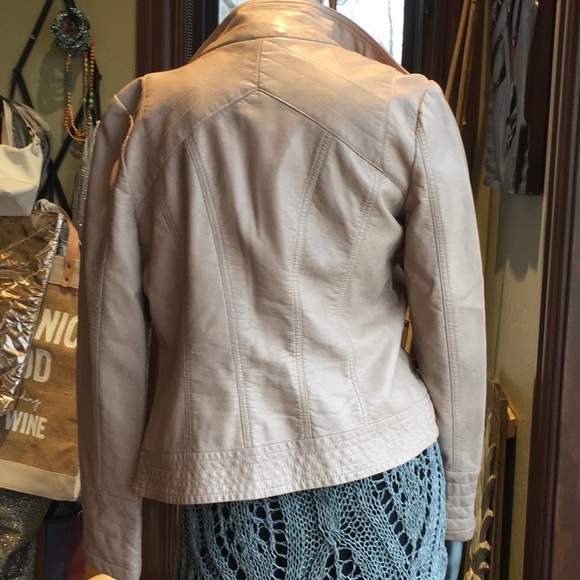 Jessica Simpson Faux Leather Jacket
Very Soft & Pretty in a Sandy Pink. - Picture 9 of 16